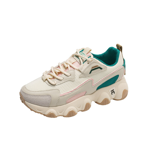 Moodsad kareda tallaga naiste tossud - tekstiilist ja ökonahast