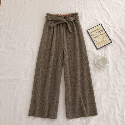 Alkalmi női hosszú nadrág magas derékkal és övvel