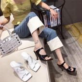 Κομψά γυναικεία παπούτσια με ψηλό τακούνι