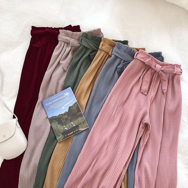 Alkalmi női redős nadrág magas derékkal