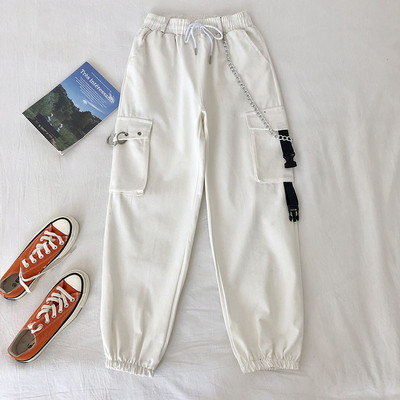 Γυναικείο casual παντελόνι με τσέπες και μεταλλική αλυσίδα