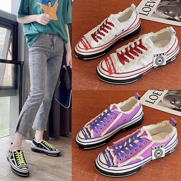 Γυναικεία casual αθλητικά παπούτσια με χρωματιστούς δεσμούς