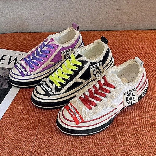 Γυναικεία casual αθλητικά παπούτσια με χρωματιστούς δεσμούς