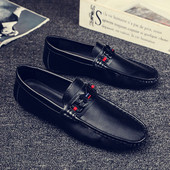 Νέο μοντέλο ανδρικά μοκασίνια με μεταλλικά στοιχεία