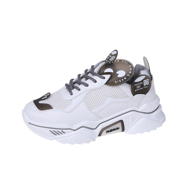 Νέο μοντέλο αθλητικά γυναικεία παπούτσια με στοιχείο 3D