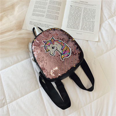 Παιδικό σακίδιο με πούλιες και τρισδιάστατα στοιχεία