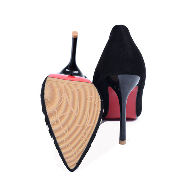 Γυναικεία ψηλοτάκουνα παπούτσια με τρουξ- μυτερά μοντέλα