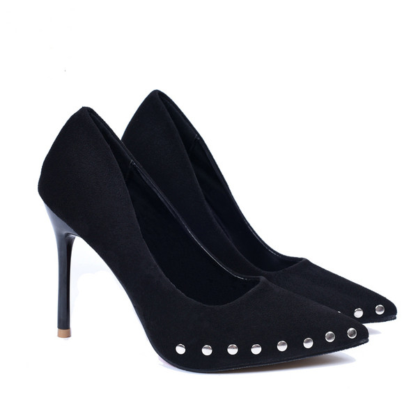 Γυναικεία ψηλοτάκουνα παπούτσια με τρουξ- μυτερά μοντέλα