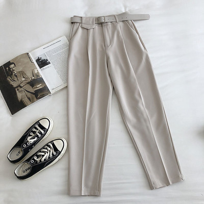 Μοντέρνο γυναικείο παντελόνι με ζώνη - ψηλή μέση