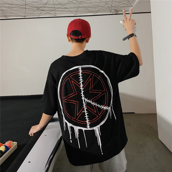 Laia mudeli suvine värvitrükiga t-särk