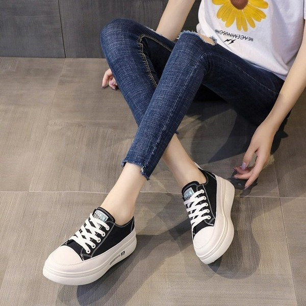 Lameda tallaga vabaaja naiste tossud