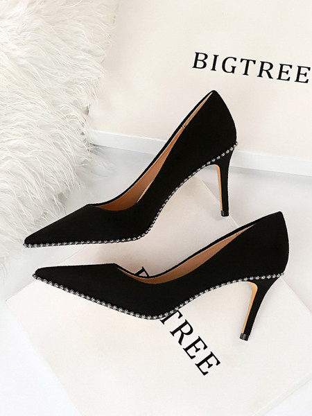 Μοντέρνα γυναικεία παπούτσια με τρουξ- ψηλά τακούνια