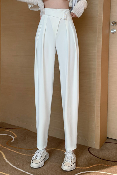 Naiste aktuaalsed püksid – lai kõrge vöökohaga mudel