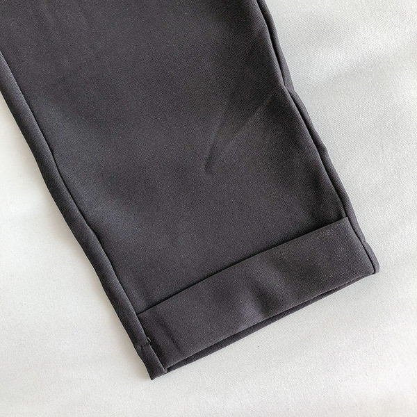 Stiilsed naiste püksid vöö ja kõrge vöökohaga