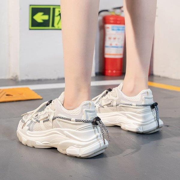 Női alkalmi tornacipő hálóval