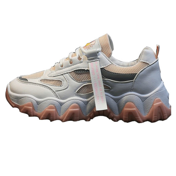 Νέο μοντέλο γυναικεία αθλητικά παπούτσια με κέντημα και τραχιά σόλα