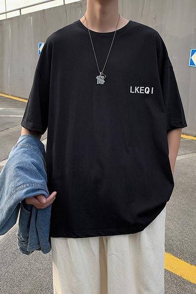 Lai tekstide ja lühikeste varrukatega T-särk meestele