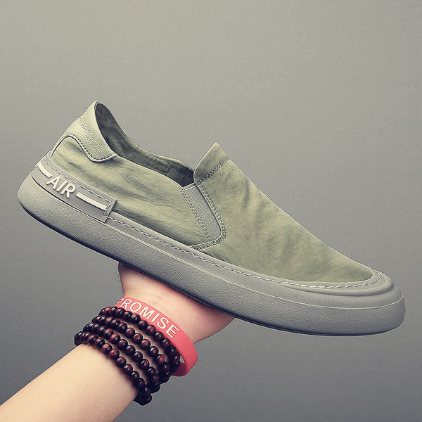 Eko bőrből készült alkalmi férfi mokaszinok