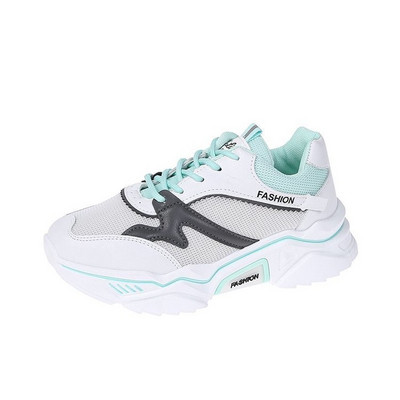 Σύγχρονα γυναικεία αθλητικά παπούτσια με ψηλή σόλα