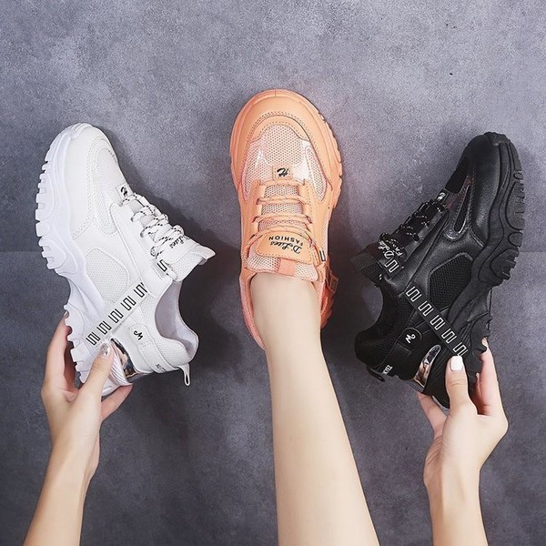 Öko bőrből készült modern női tornacipő