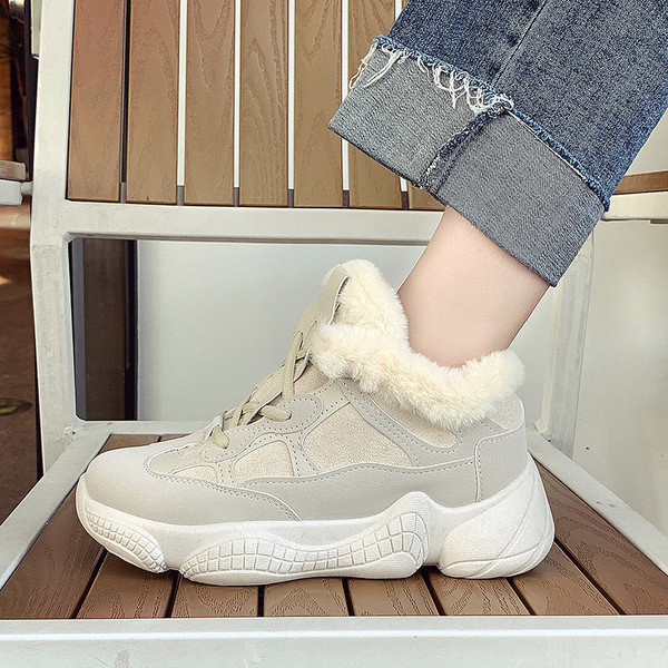 Magas női tornacipő új modellje pehely és durva talppal