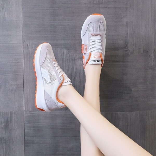 ΝΕΟ μομτέλο  μοντέρνα γυναικεία αθλητικά παπούτσια