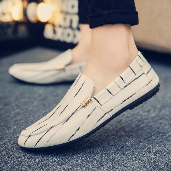 Lapos talpú vászon férfi mokaszinok