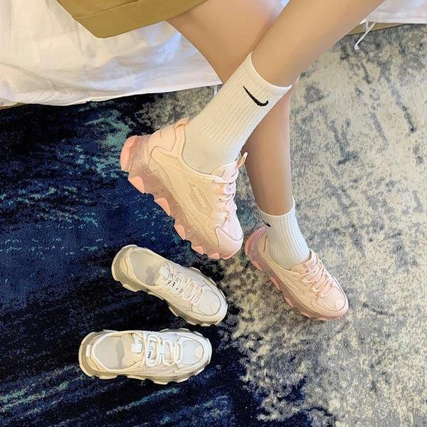 Νέο μοντέλο γυναικεία αθλητικά παπούτσια με λαστιχένια σόλα