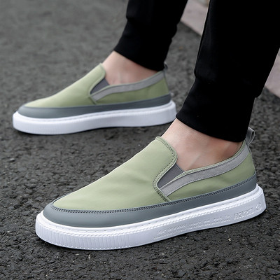 Ανδρικά μοκασίνια με επίπεδη σόλα σε τρία χρώματα