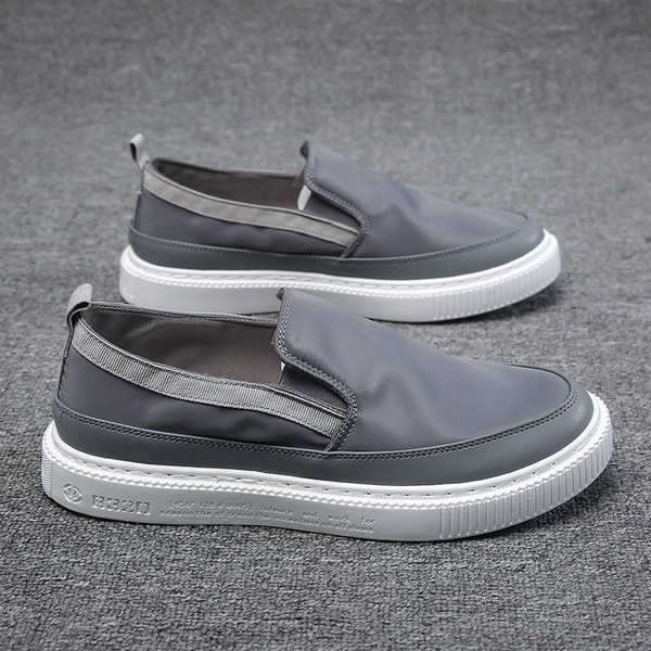Ανδρικά μοκασίνια με επίπεδη σόλα σε τρία χρώματα
