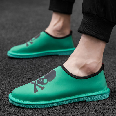 Ανδρικά μοκασίνια με επίπεδη σόλα σε διάφορα χρώματα