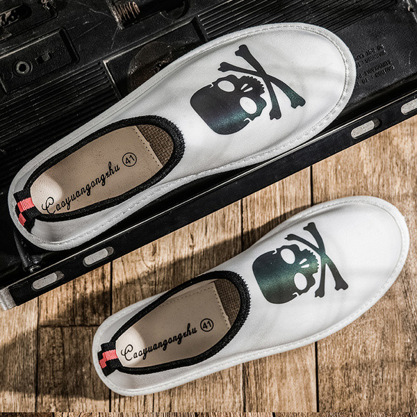 Ανδρικά μοκασίνια με επίπεδη σόλα σε διάφορα χρώματα