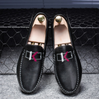 Ανδρικά έκο δερμάτινα μοκασίνια με απλικέ