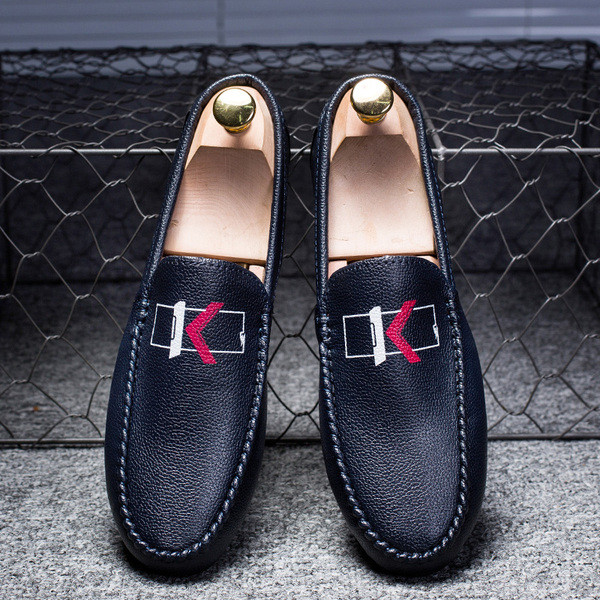 Ανδρικά έκο δερμάτινα μοκασίνια με απλικέ