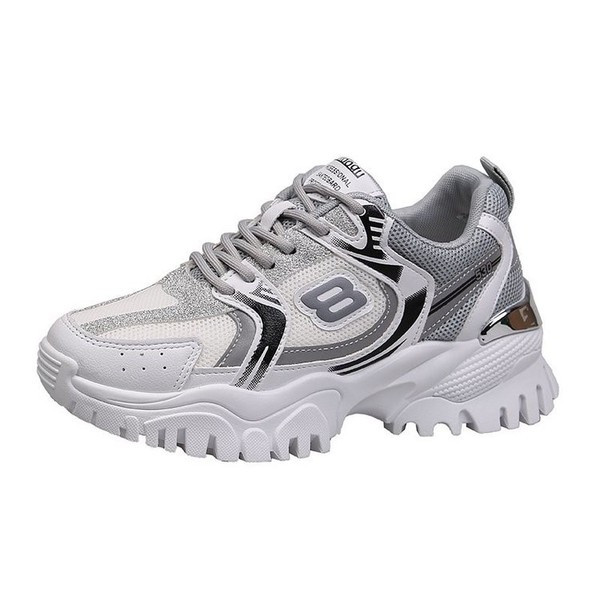 Νέο μοντέλο αθητικά παπούτσια με υψηλή τραχιά σόλα