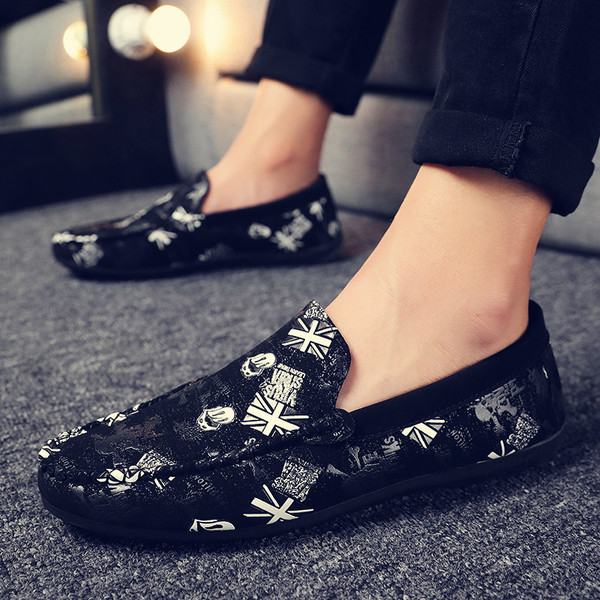 Πολύχρωμα ανδρικά μοκασίνια με επίπεδη σόλα