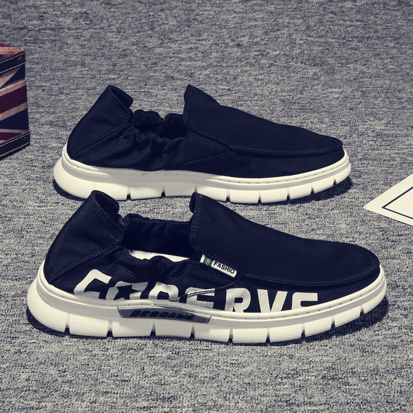 Ανδρικά μοντέρνα μοκασίνια με επιγραφή