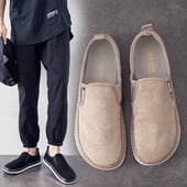 Eco velúrból készült lezser férfi mokaszinok, lapos talppal