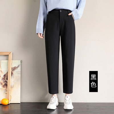 Uus taskutega naiste pükste mudel - lai mudel