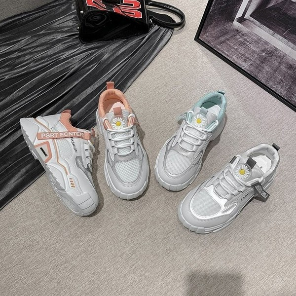 Γυναικεία casual αθλητιά παπούτσια με επιγραφές