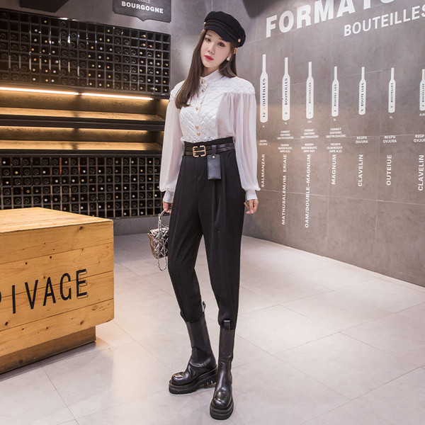 Moodsad naistepüksid pikkusega 9/10 ja vööga