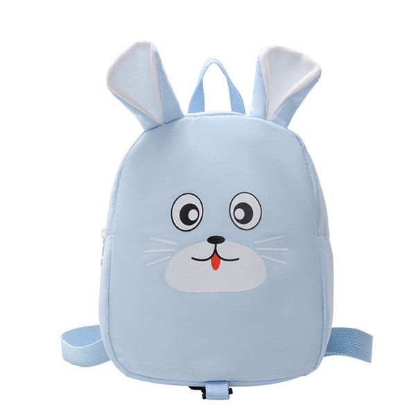 Iskolai hátizsák lányoknak rátéttel és 3D elemekkel