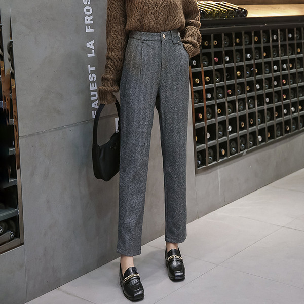 Magas derékú női nadrág új modellje - hossza 9/10