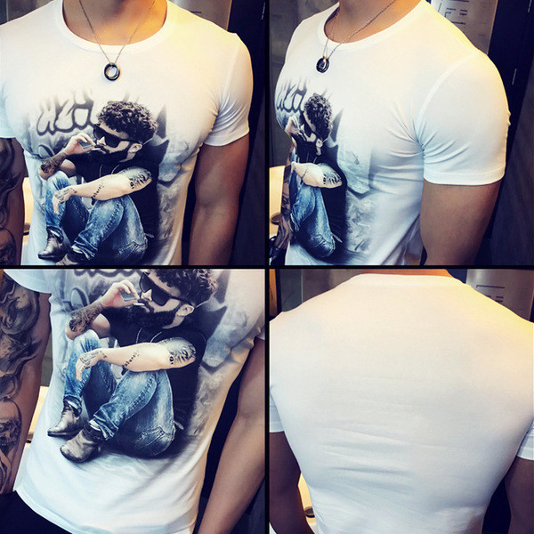 Värvilise trükiga ja lühikeste varrukatega suvine T-särk