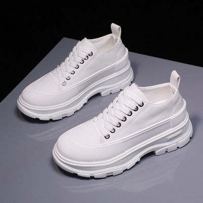 Alkalmi női tornacipő textilből, durva talppal