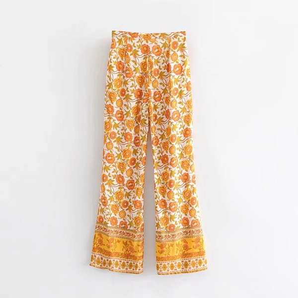 Női nadrág virágokkal és magas derékkal - egyenes modell