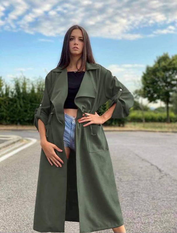 Дамско велурено палто