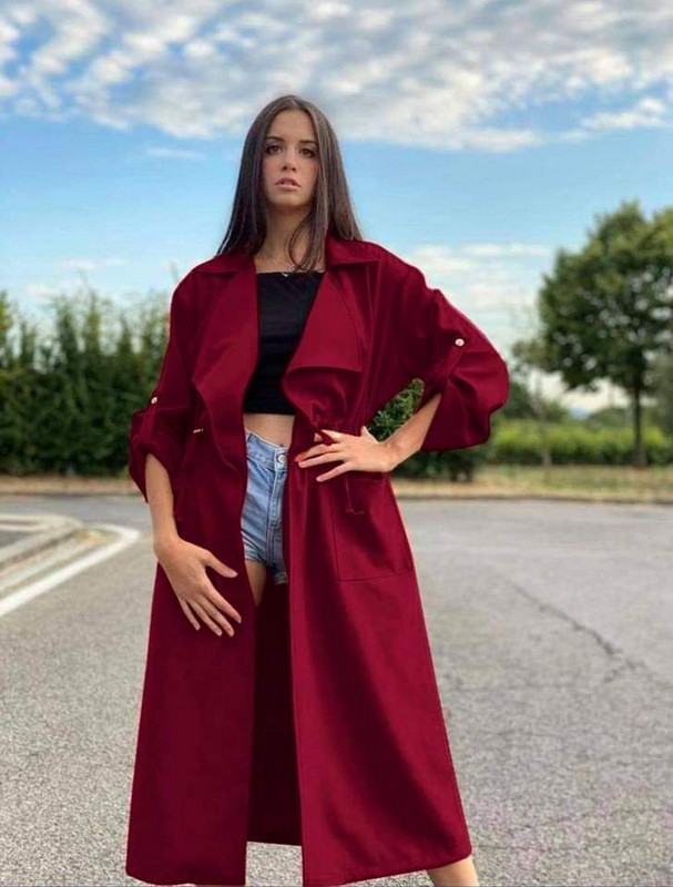 Дамско велурено палто