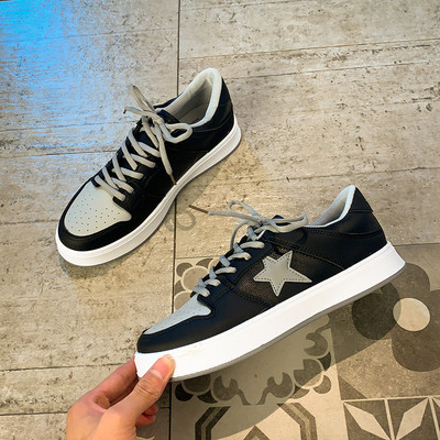 Γυναικεία casual αθλητικά παπούτσια με επίπεδη σόλα - δύο μοντέλα