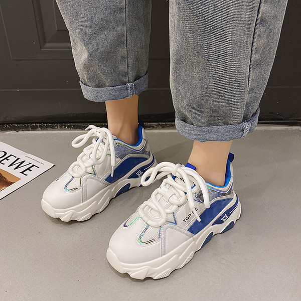 Casual γυναικεία αθλητικά παπούτσια - με τραχιά σόλα